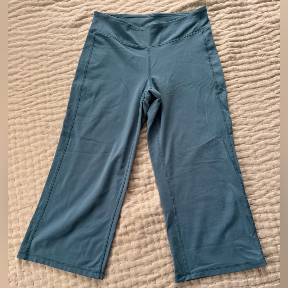 Athleta Cropped Wide Leg Pants